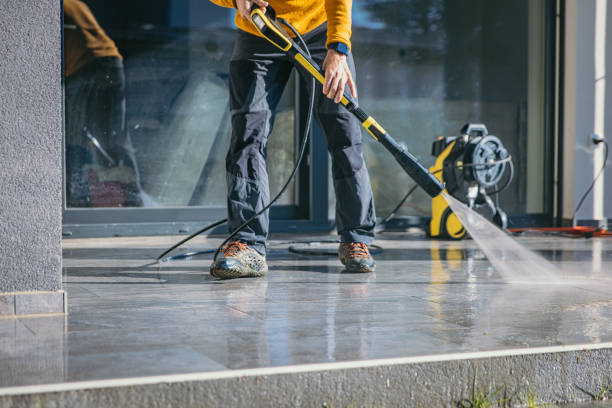 Best Solar Panel Cleaning  in Caoncito, NM